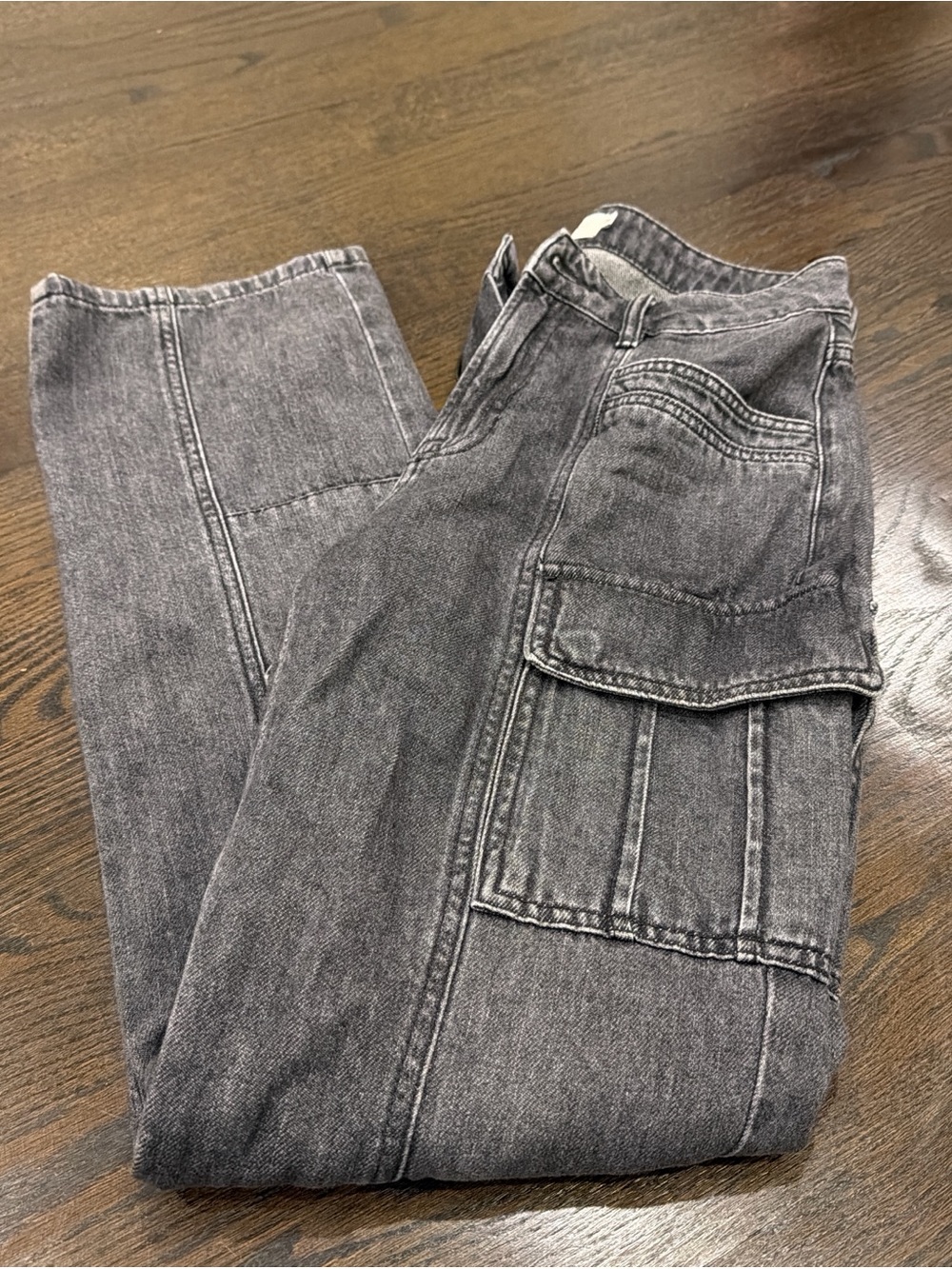 Women’s Hidden Grey Washed Cargo Jeans